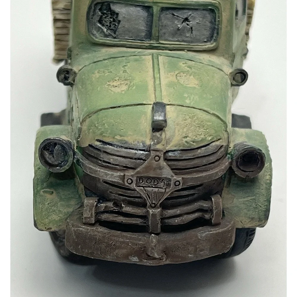 Vintage Custom Weathered Dodge Pickup Truck Model Junkyard Diorama Accessory